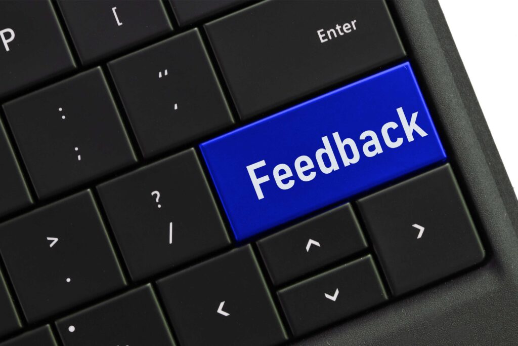 computer keyboard with feedback button